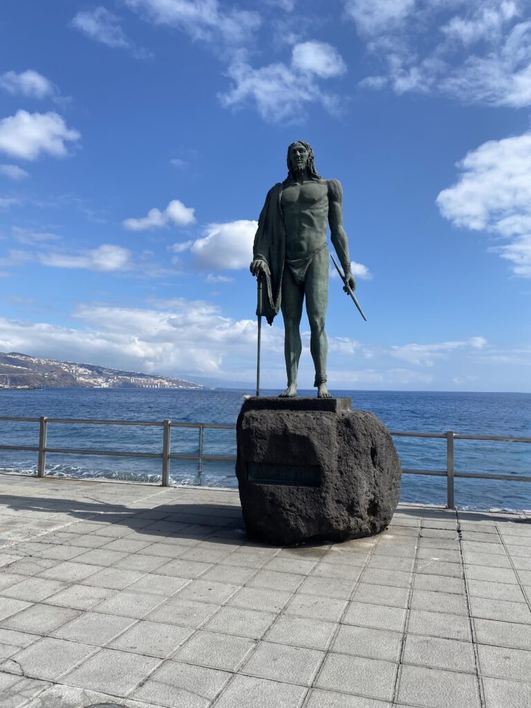 Guanche szobor