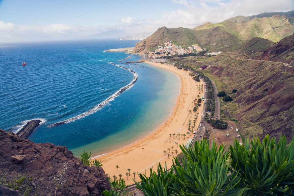 Playa de Las teresitas